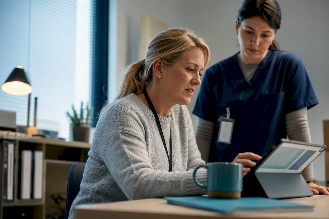 10–15 Patients: Remote Medication Monitoring for Clinicians and Carers